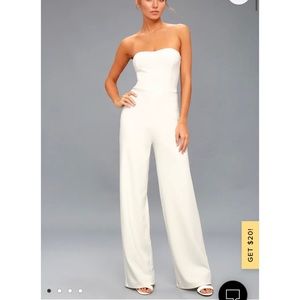 Lulu’s Edith White Strapless Jumpsuit